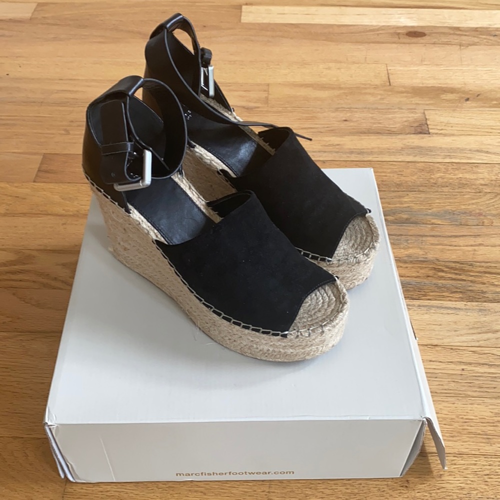 Brand New in box Marc Fisher Adalyn Wedge